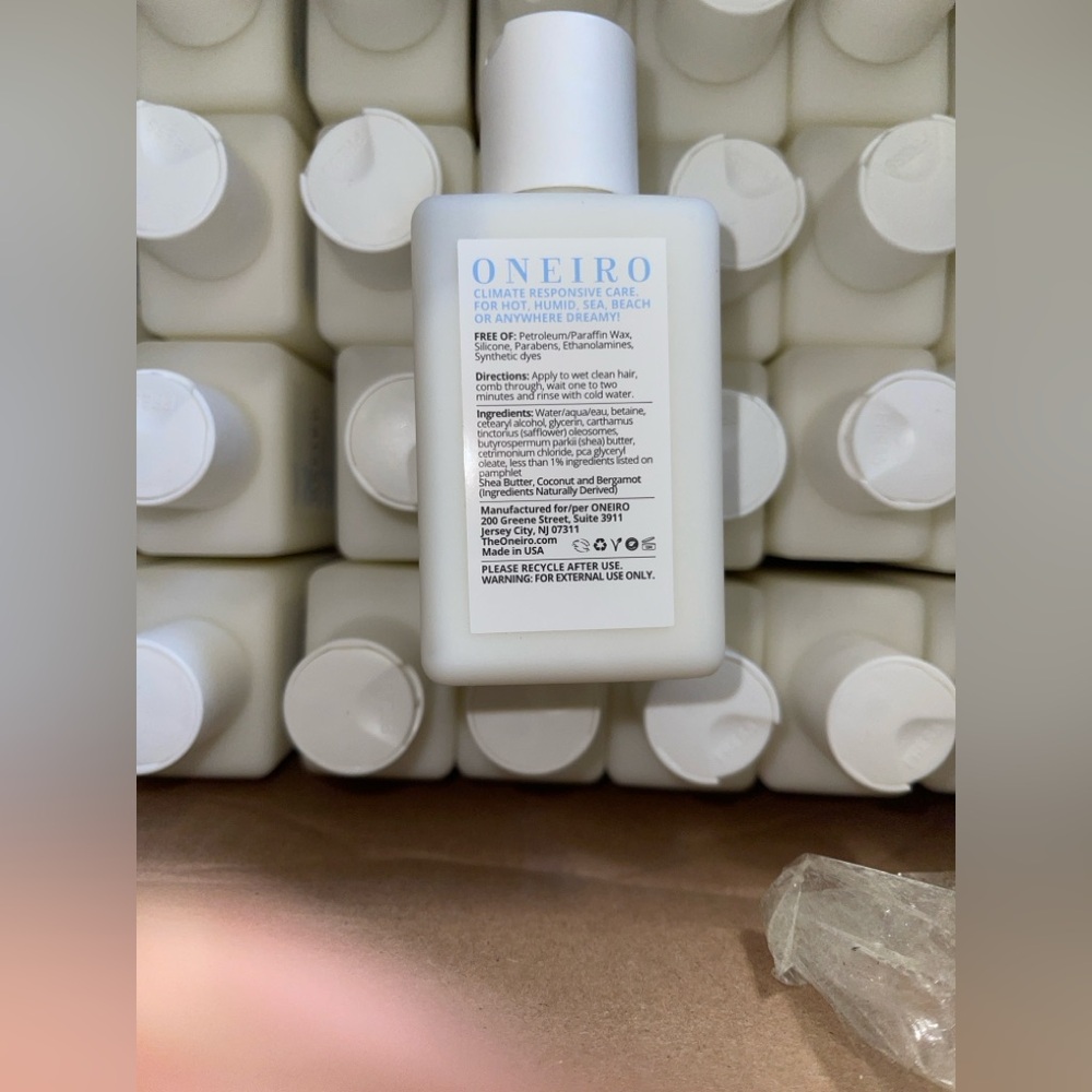 ‼️SALE‼️ ONEIRO Sunchasers Hydrate & Moisturize Conditioner (28pcs) - Picture 2 of 2